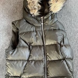 Eddie Bauer - Goose Down Vest - Size M - Dark Olive color - great condition!